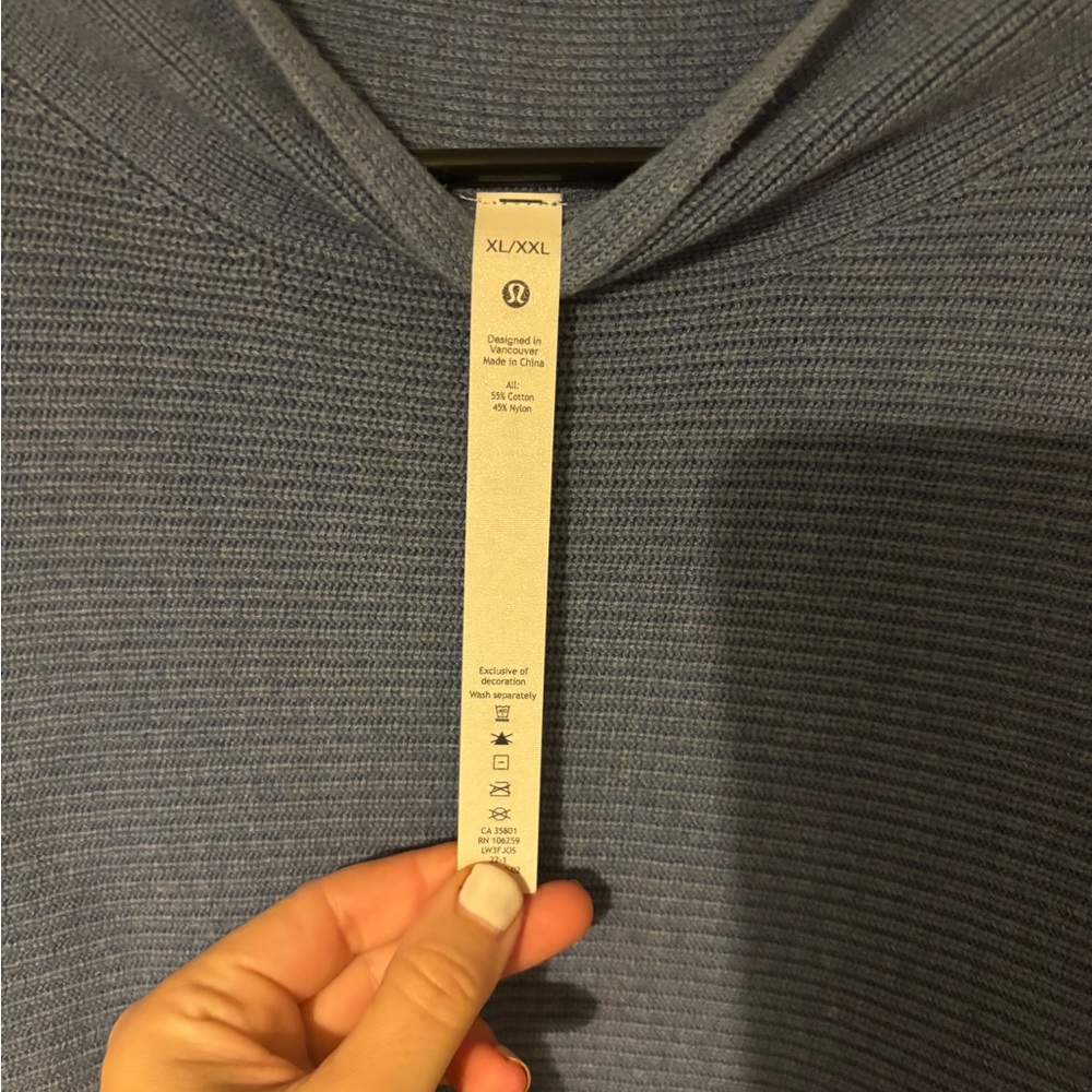 Women's‎ Blue Sweater - Picture 6 of 6